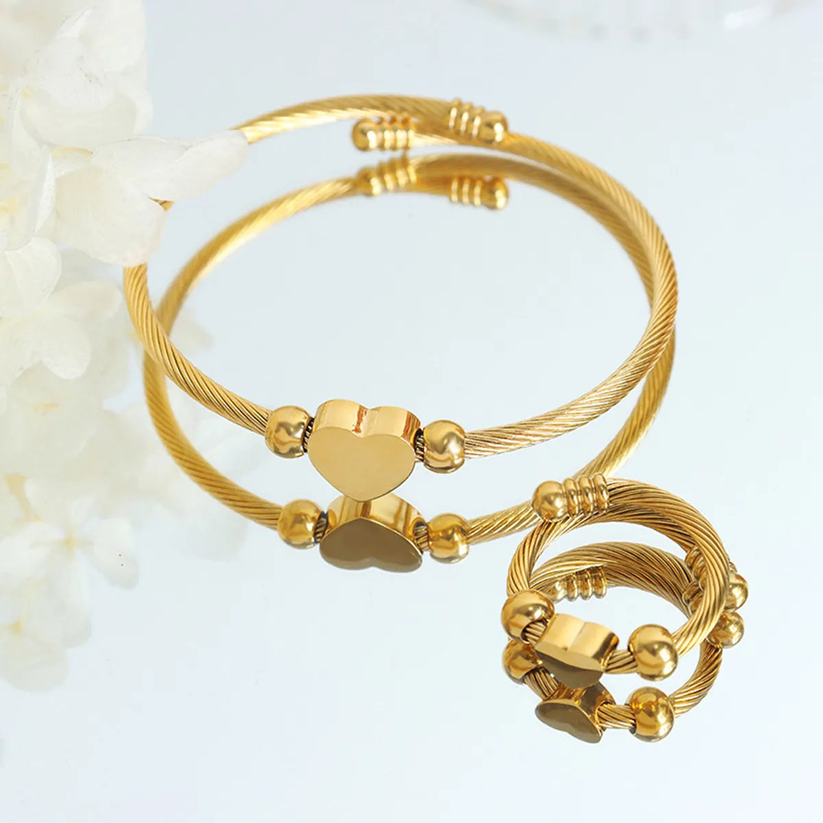 women's bracelets with minimalist gold -Elegant Simple Style Heart Shape Stainless Steel 18k Gold Plated Rings Bracelets