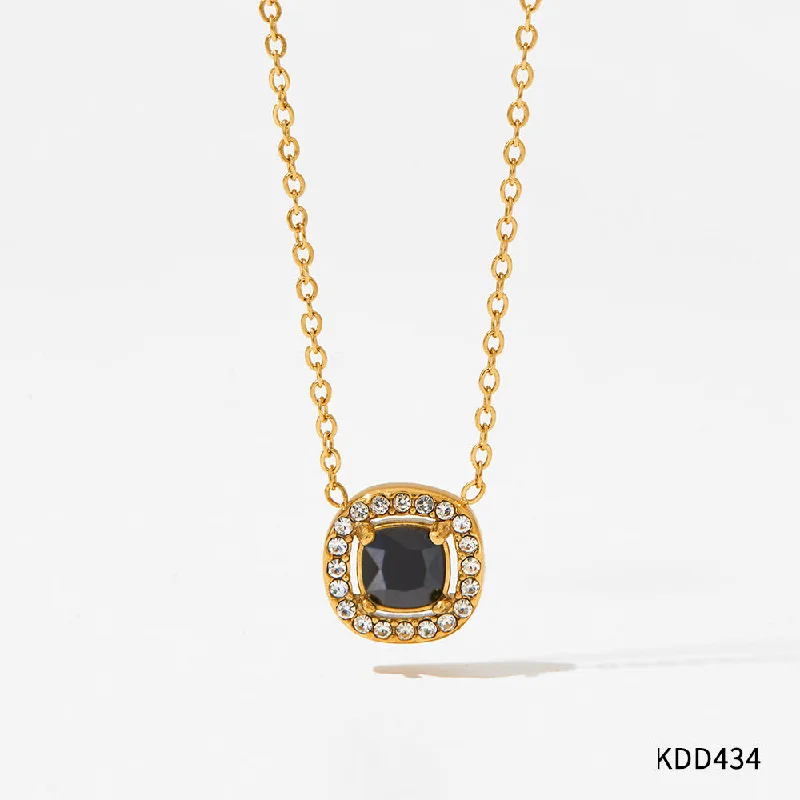 Kdd434 Necklace Gold Black Zirconium