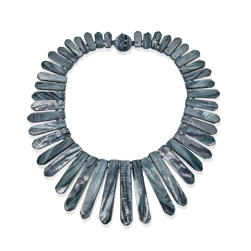 women's necklaces with fancy-cut stones -Natural MOP Grey Silver Iridescent Shell Collar Necklace for Women Teens