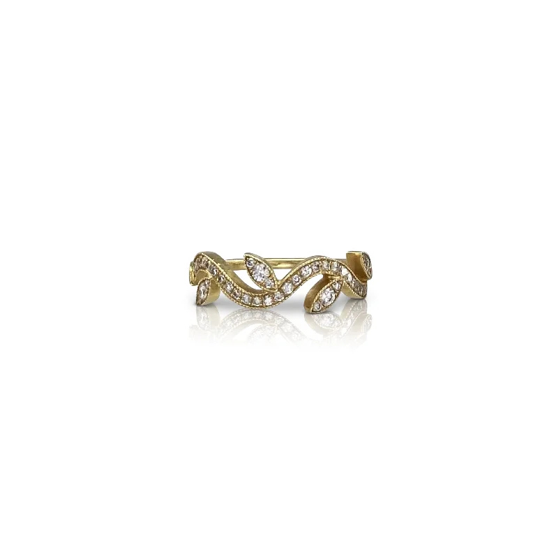 women's engagement rings with luxurious diamonds -Leaf & Vine Ring in Yellow Gold with Diamonds