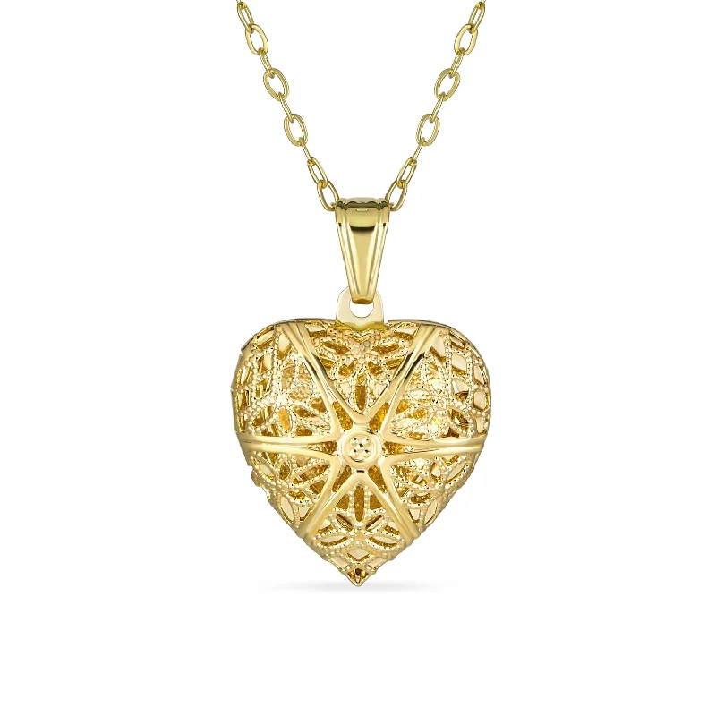 women's necklaces with delicate chain -Vintage Filigree Star Heart Aromatherapy Diffuser Locket Necklace 18K Gold Plated