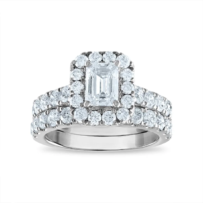 women's engagement rings with princess-cut diamond -Signature EcoLove Diamond Dreams 3 CTW Lab Grown Diamond Halo Bridal Set in 14KT White Gold