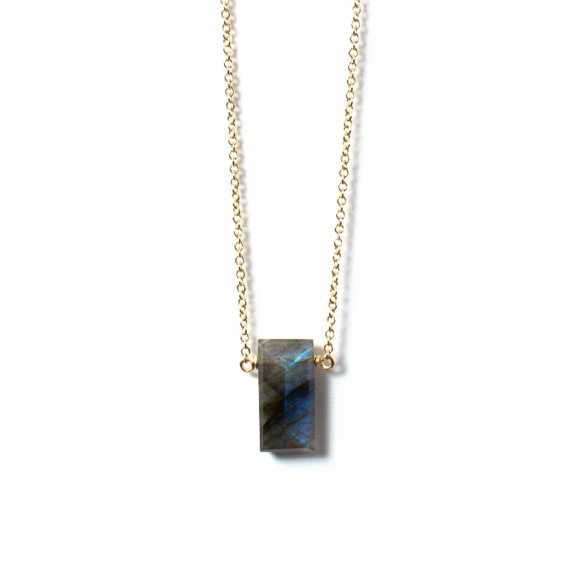 women's necklaces with layered pendants -Aubrey Necklace - Labradorite