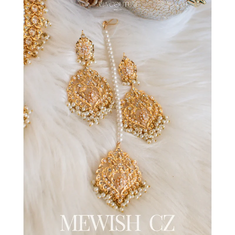 women's earrings with luxury stone -Mewish Earrings & Teekah Set