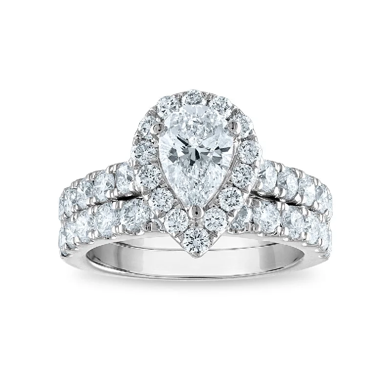 women's engagement rings with romantic setting -Signature EcoLove Diamond Dreams 3 CTW Lab Grown Diamond Halo Bridal Set in 14KT White Gold