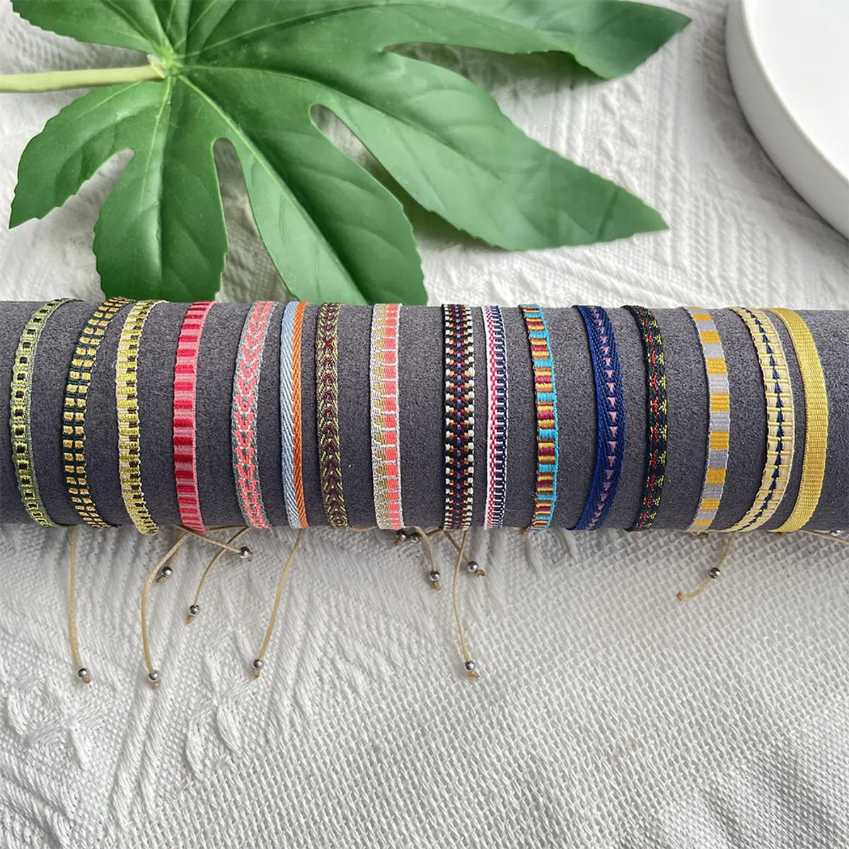 women's bracelets with glittering diamonds -Ethnic Style Stripe Cotton Yarn Braid Unisex Bracelets