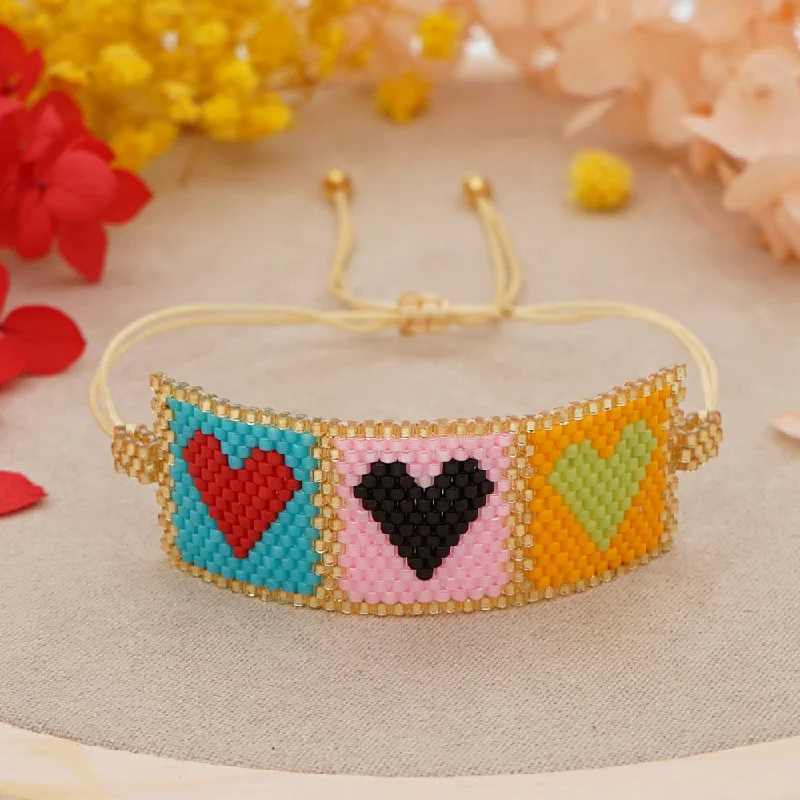 women's bracelets with cubic zirconia -Casual Bohemian Heart Shape Seed Bead Beaded Knitting Women's Bracelets