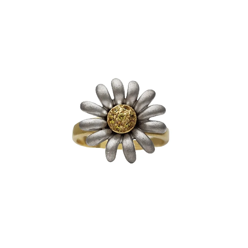 women's rings with bridal style -Textured Zirconia Sunflower Lady Ring (14K)