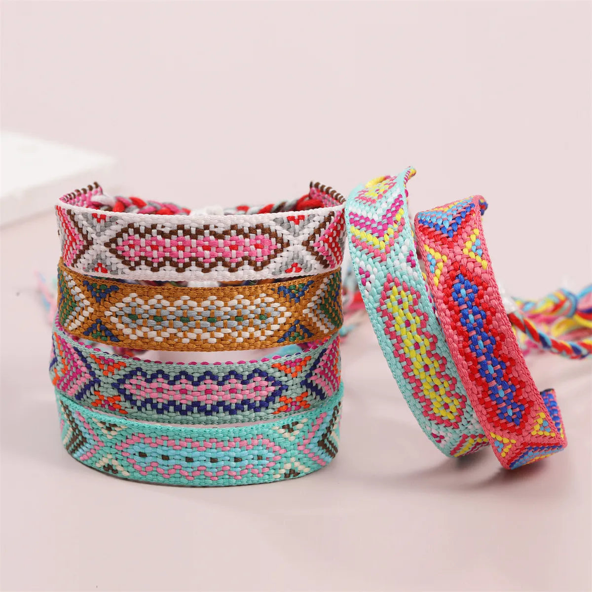 women's bracelets with art deco style -Ethnic Style Geometric Polyester Cotton Knitting Unisex Bracelets