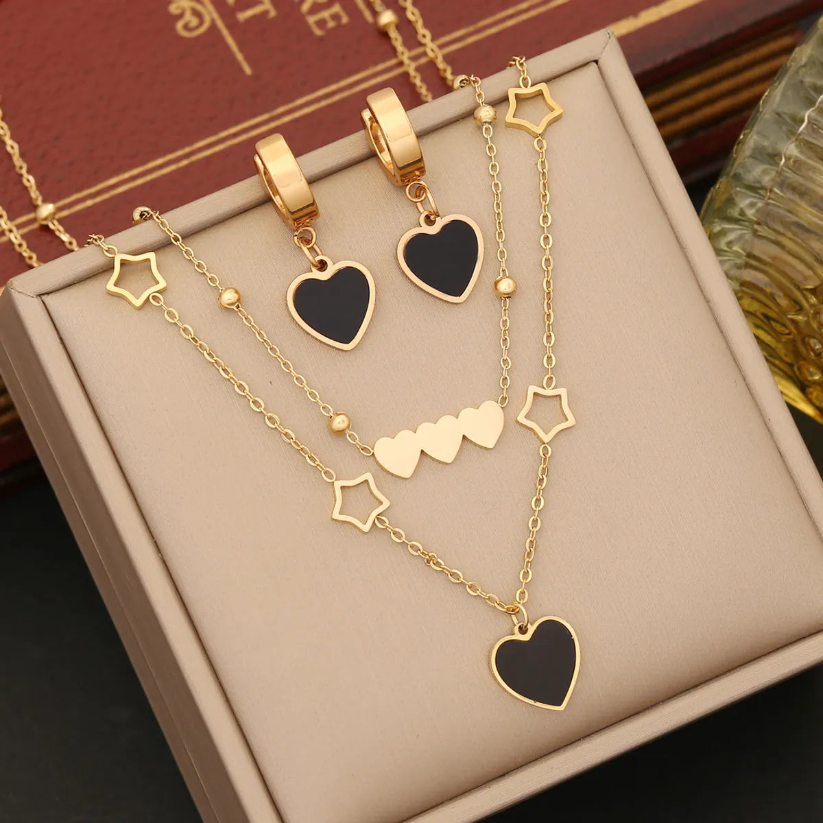 women's bracelets with gold-plated finish -Simple Style Heart Shape Stainless Steel Plating Bracelets Earrings Necklace