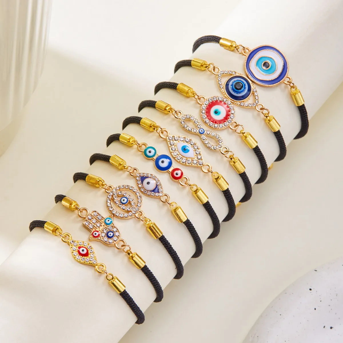 women's bracelets with diamond accents -Elegant Devil'S Eye Palm Infinity Alloy Wholesale Bracelets