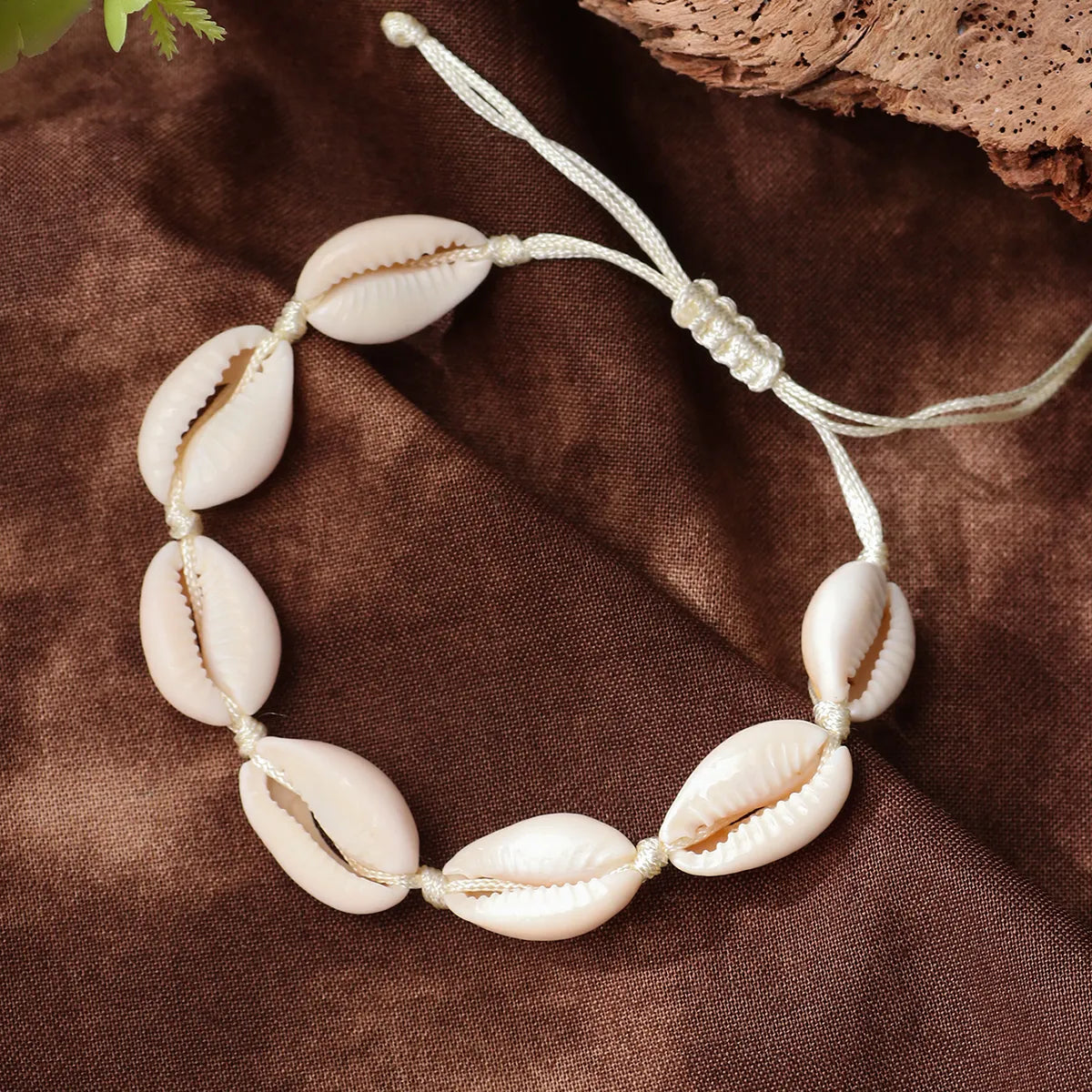 women's bracelets with delicate stone accents -Vacation Shell Polyester Women'S Bracelets