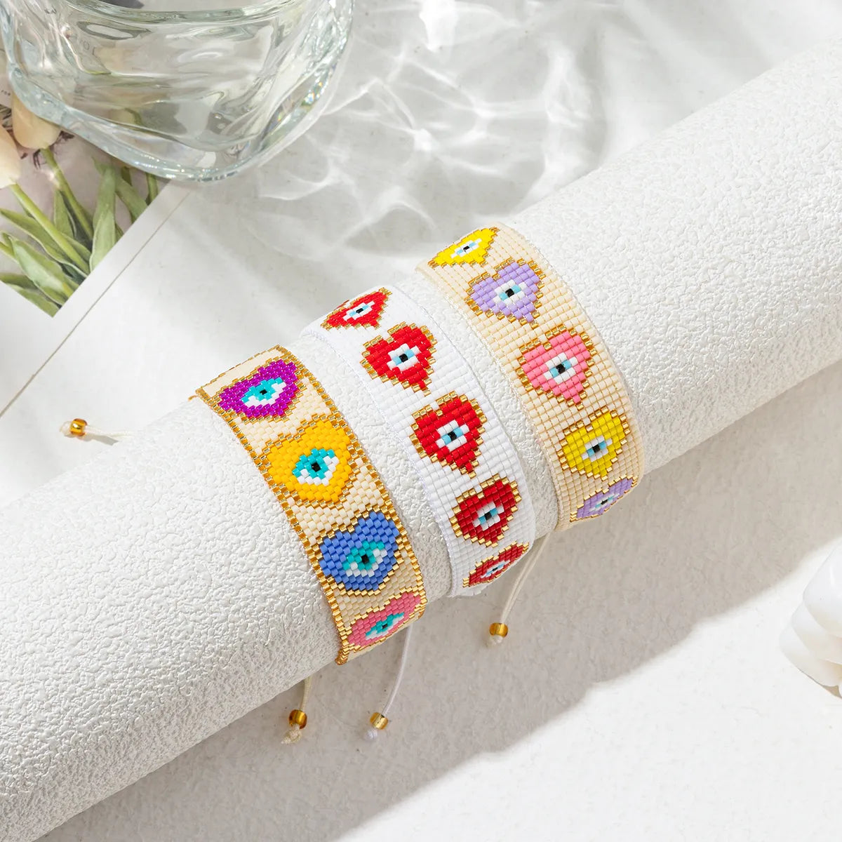 women's bracelets with heart-shaped charms -Ig Style Ethnic Style Heart Shape Eye Glass Handmade Unisex Bracelets