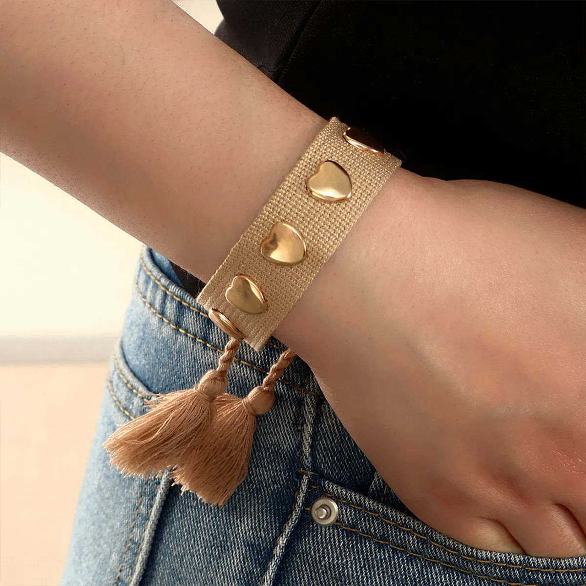 women's bracelets with floral design -Fashion Simple Solid Color Woven Ribbon Heart-Shaped Metal Bracelet