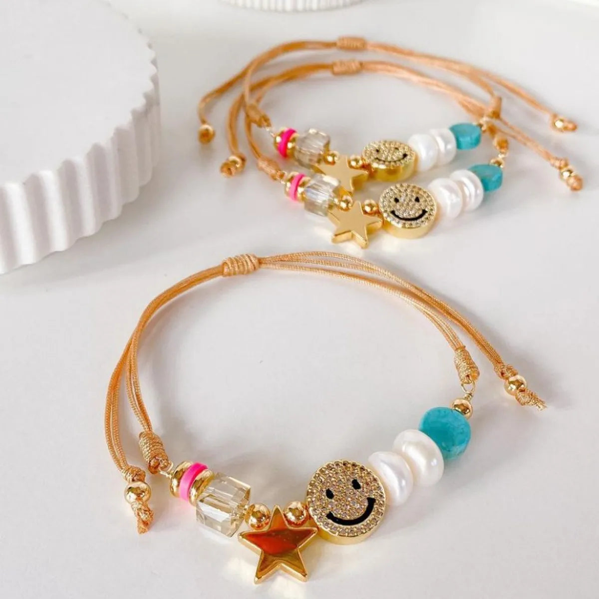 women's bracelets with beaded accents -Cute Star Freshwater Pearl Rope Copper Knitting Plating Inlay Rhinestones 18k Gold Plated Women'S Bracelets