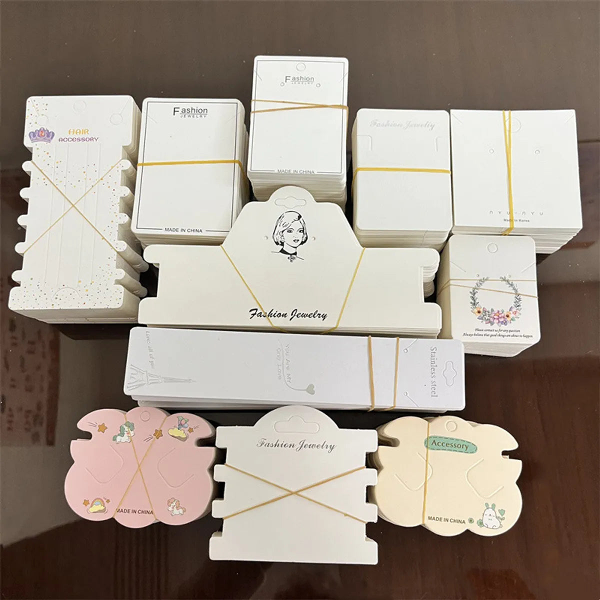 women's bracelets with patterned design -100 Pieces Of Long Necklace Bracelet Simple Cartoon Packaging Cardboard