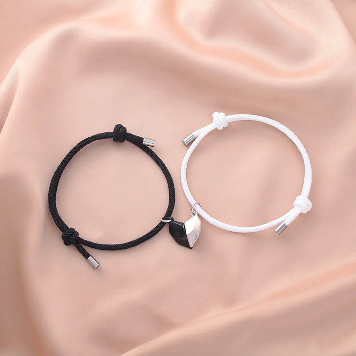 women's bracelets with elegant charm -Fashion New Alloy Heart-Shape Magnet Couple Bracelets