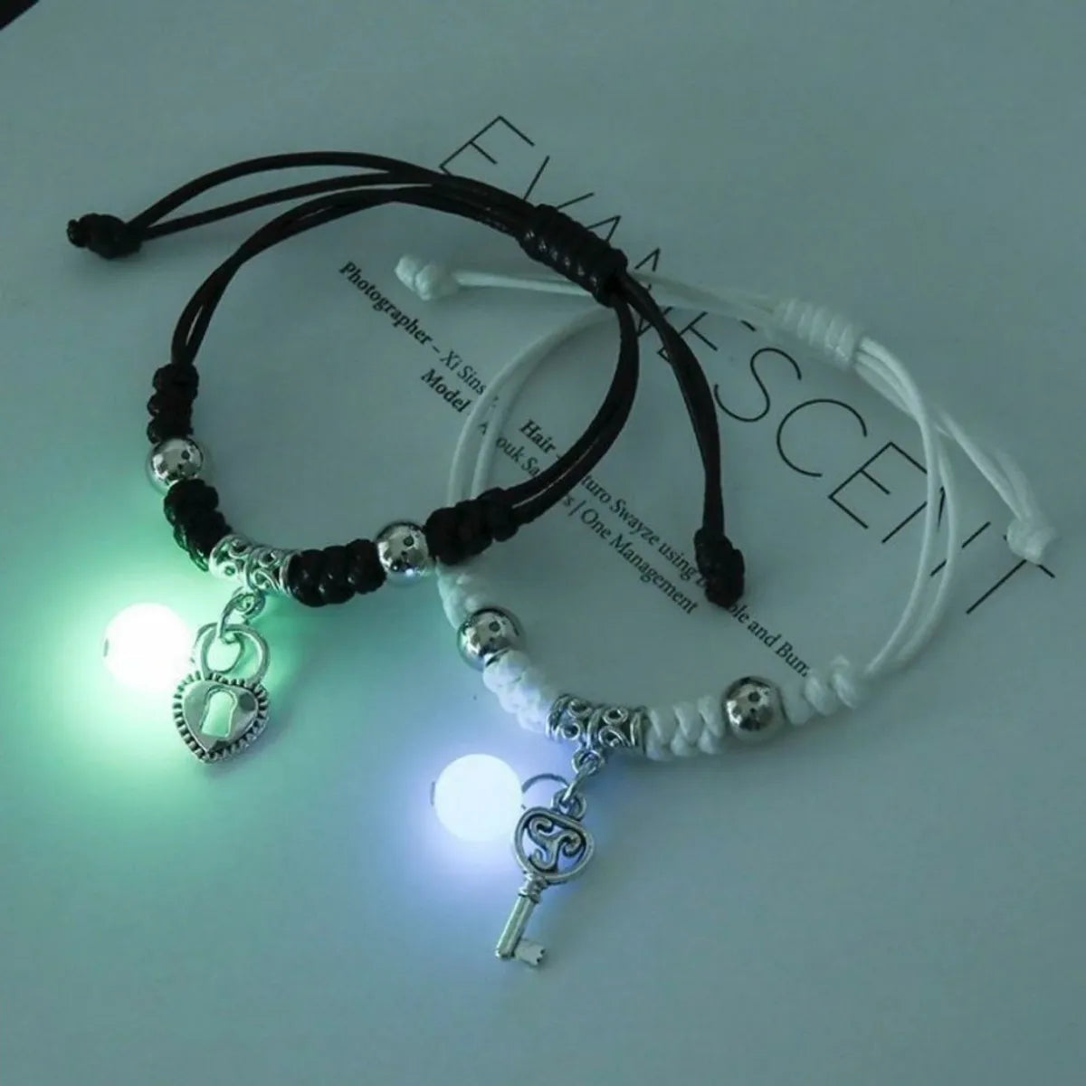 Luminous White Golden Lock Pairs [Resin Luminous Beads]]