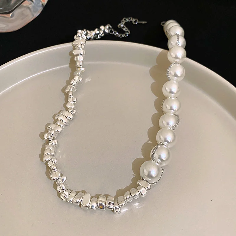 Half Pearl Geometric Silver Necklace.